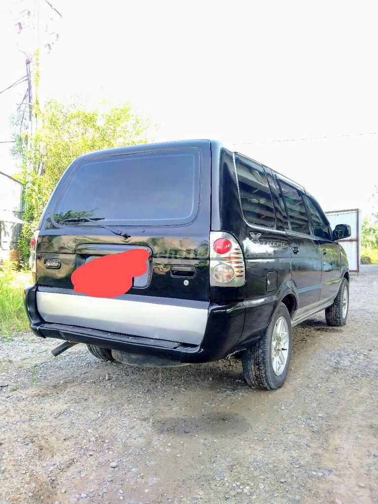 Isuzu - ảnh 2