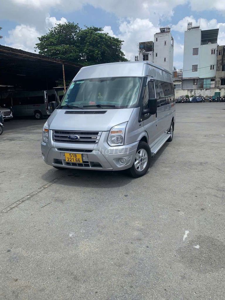 Ford Transit - ảnh 1