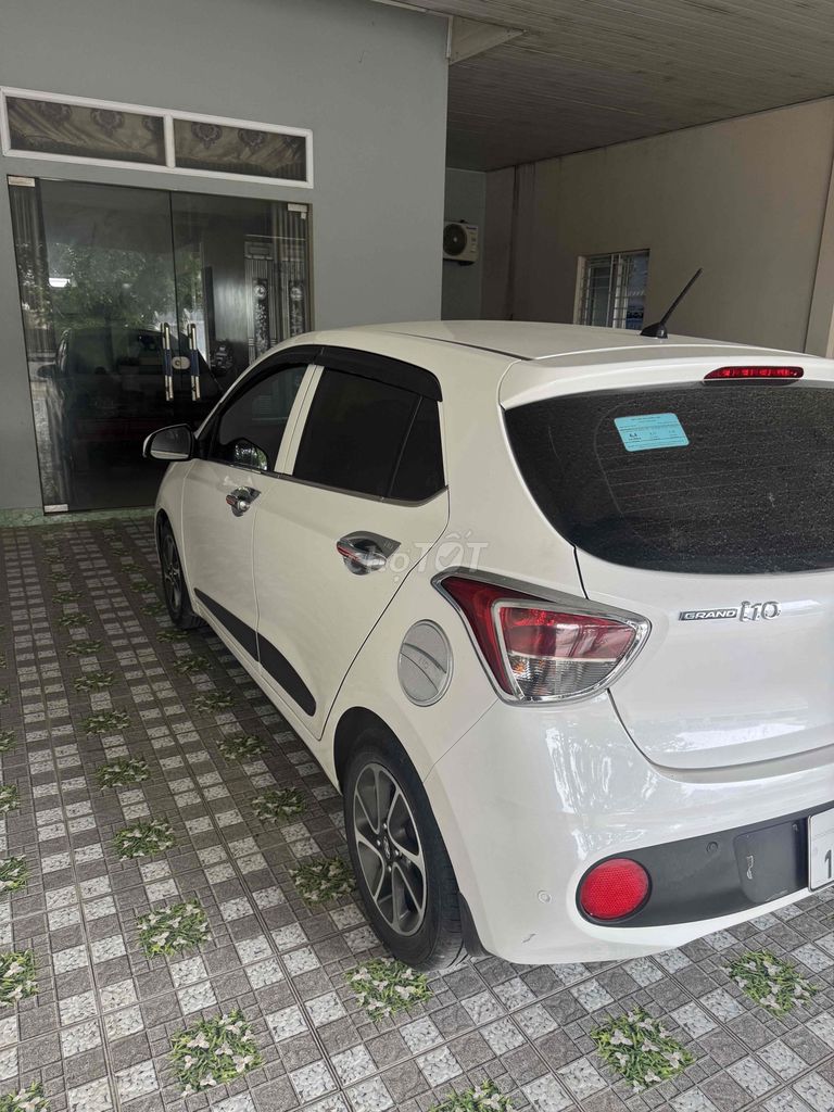 Hyundai Grand i10 - ảnh 3