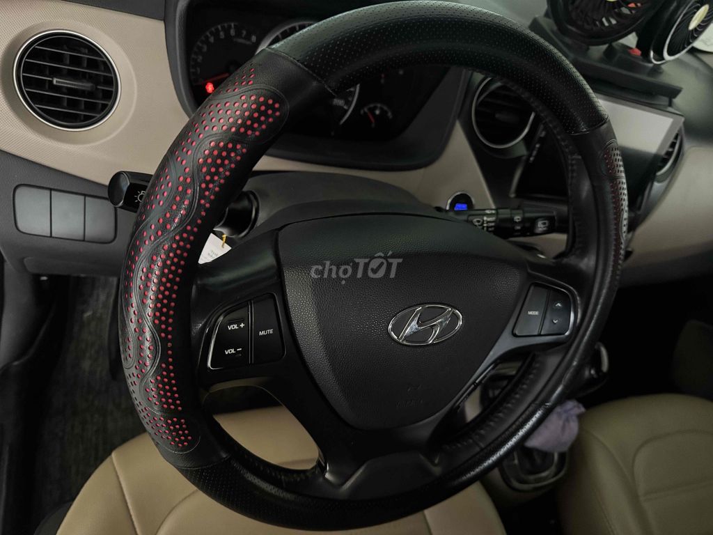 Hyundai Grand i10 - ảnh 5