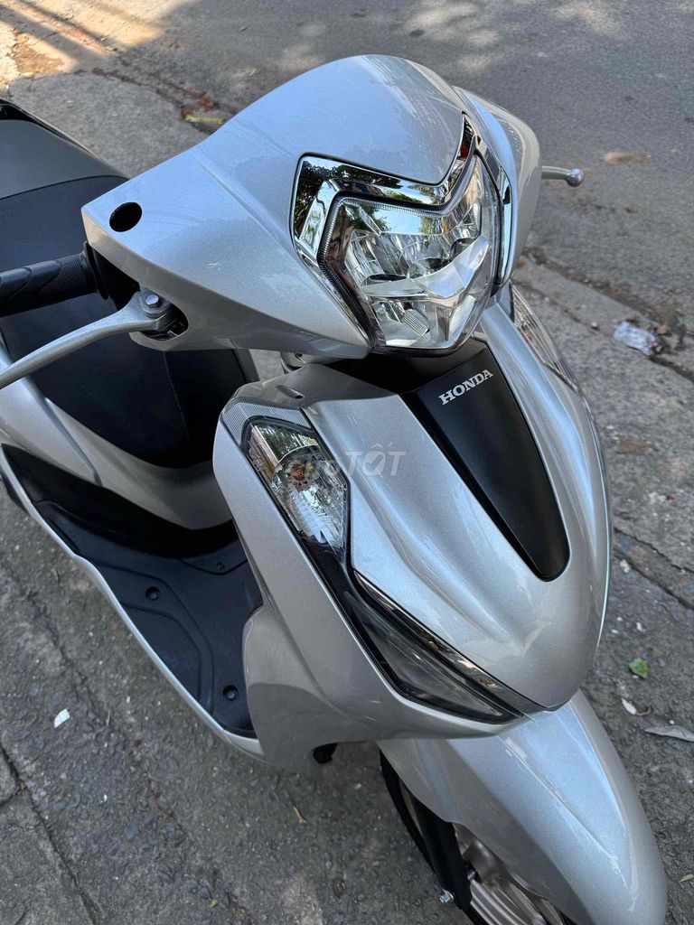 Honda Lead 2025 - ảnh 1