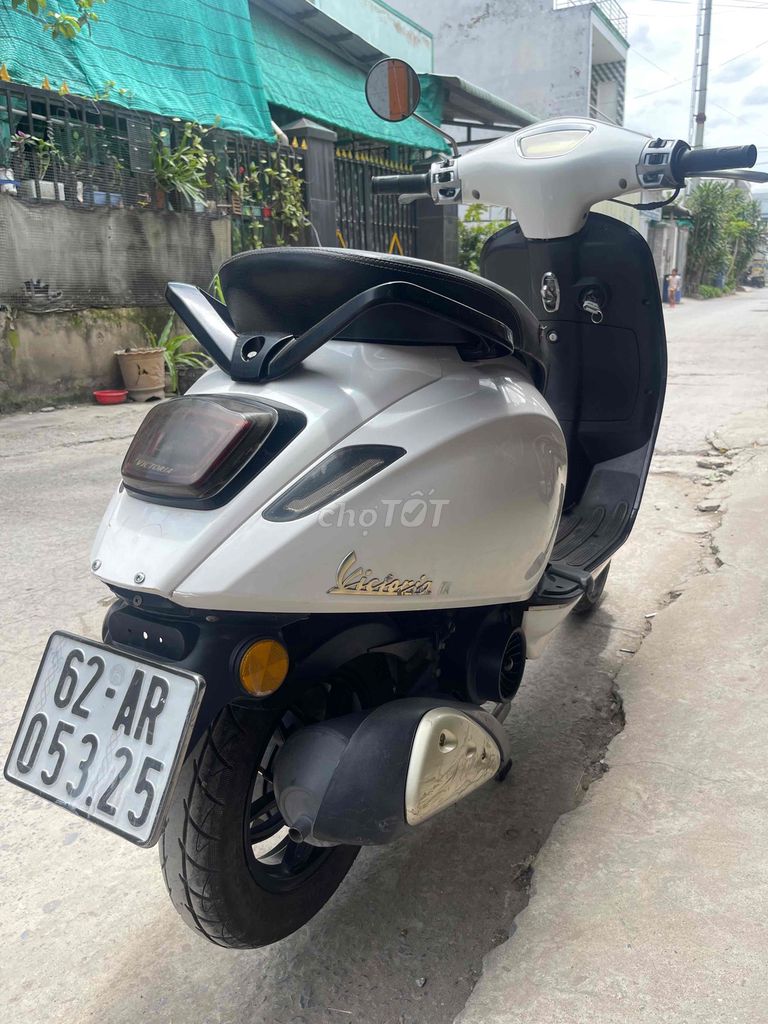 Vespa 2023 - ảnh 2