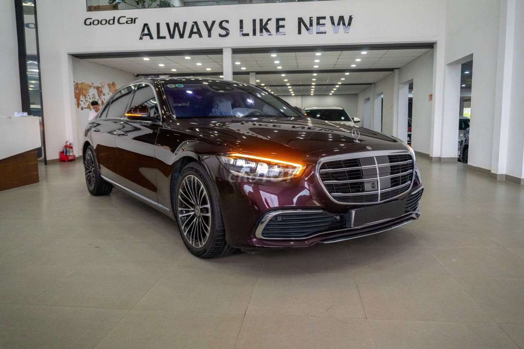 Mercedes-Benz 2022 - ảnh 1