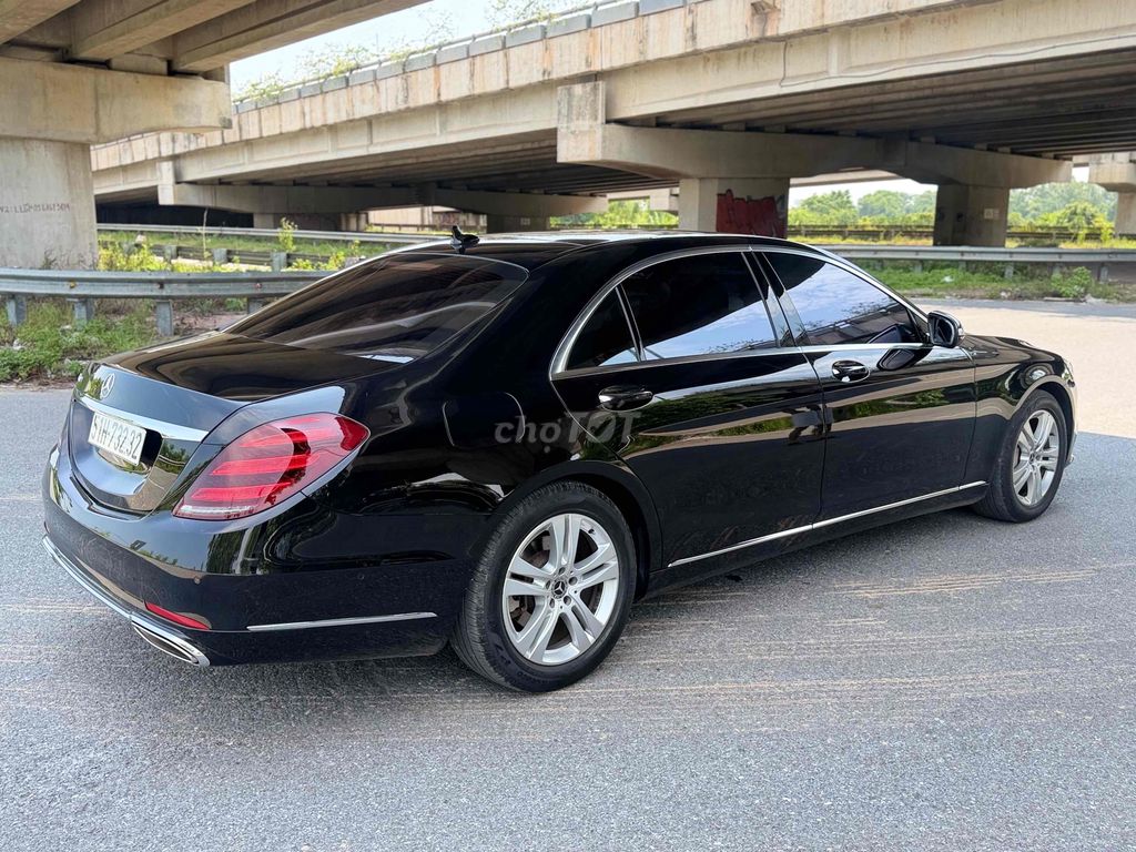 Mercedes-Benz - ảnh 4