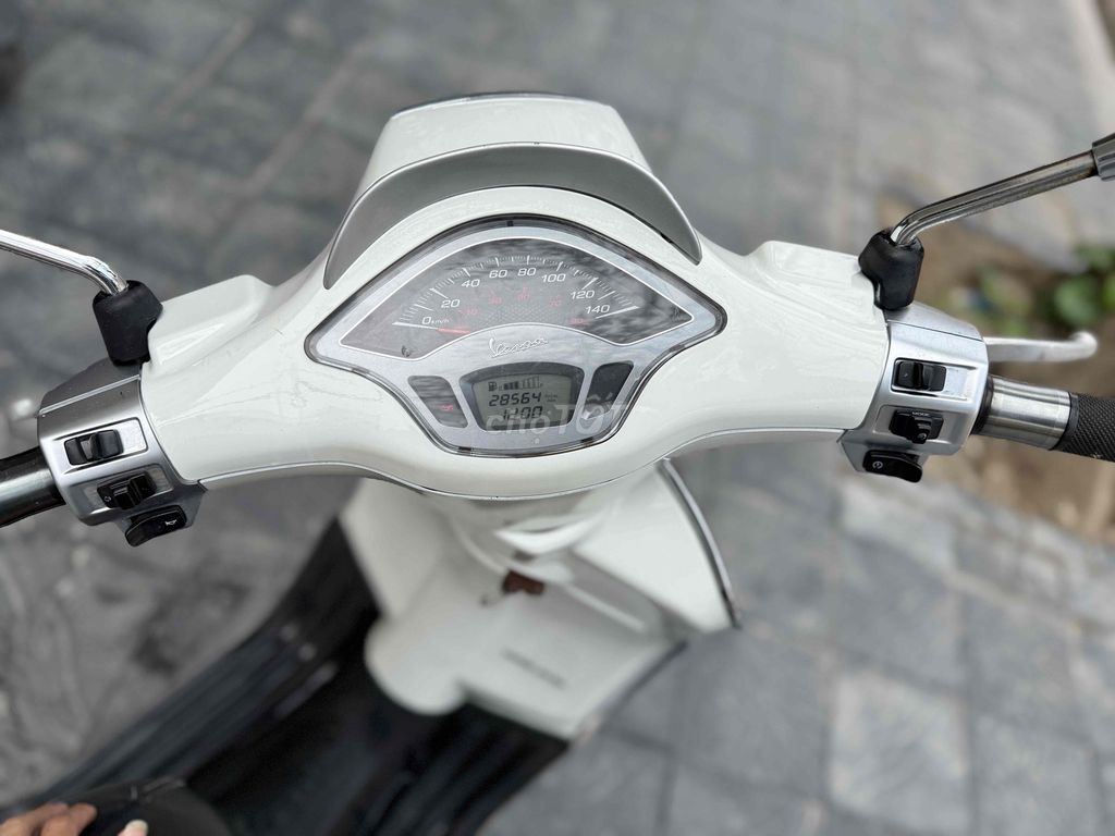 piaggio vespa 2017 - ảnh 3