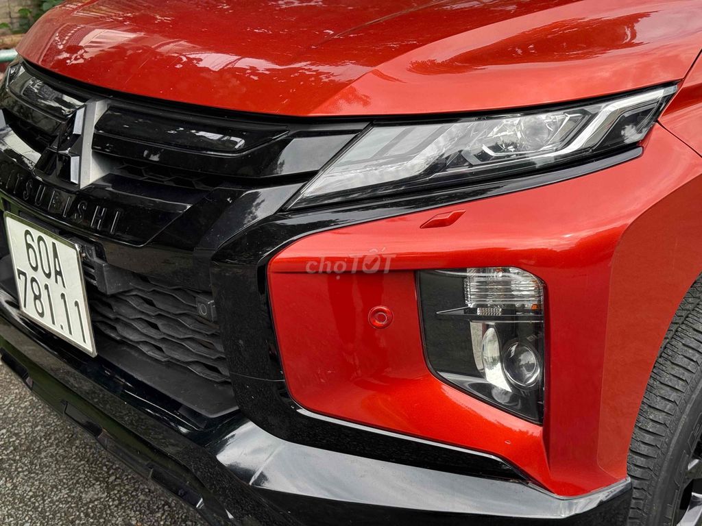 Mitsubishi Triton 2021 - ảnh 3