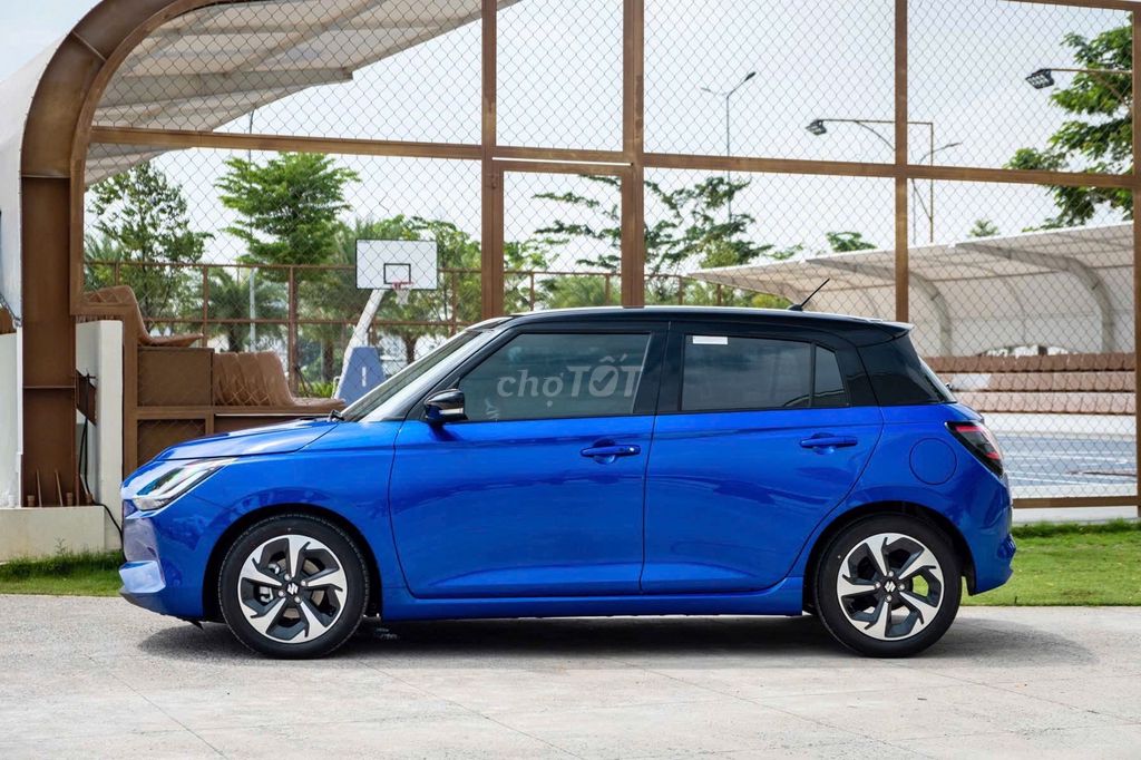 Suzuki 2025 - ảnh 1