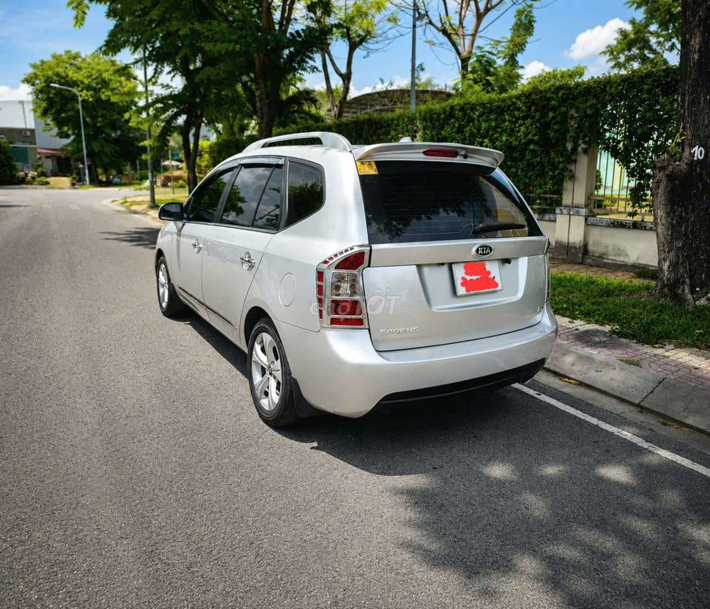 Kia Carens 2015 - ảnh 2
