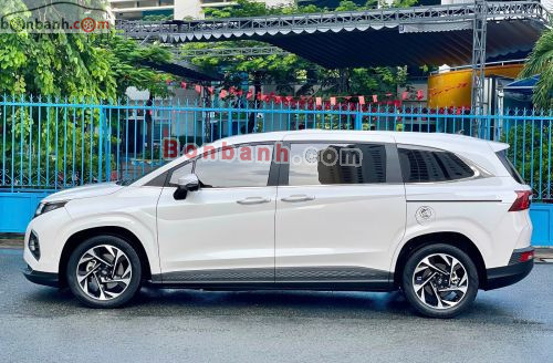 Hyundai Custin Cao Cấp 2.0T 2023 - ảnh 4