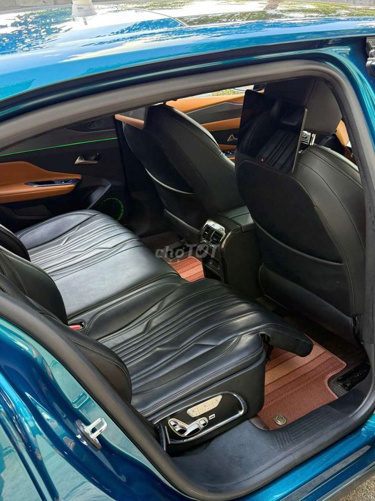 Peugeot 408 - ảnh 4