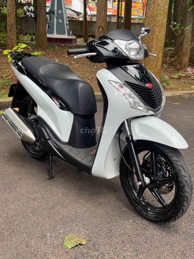 Honda SH 2010 - ảnh 3