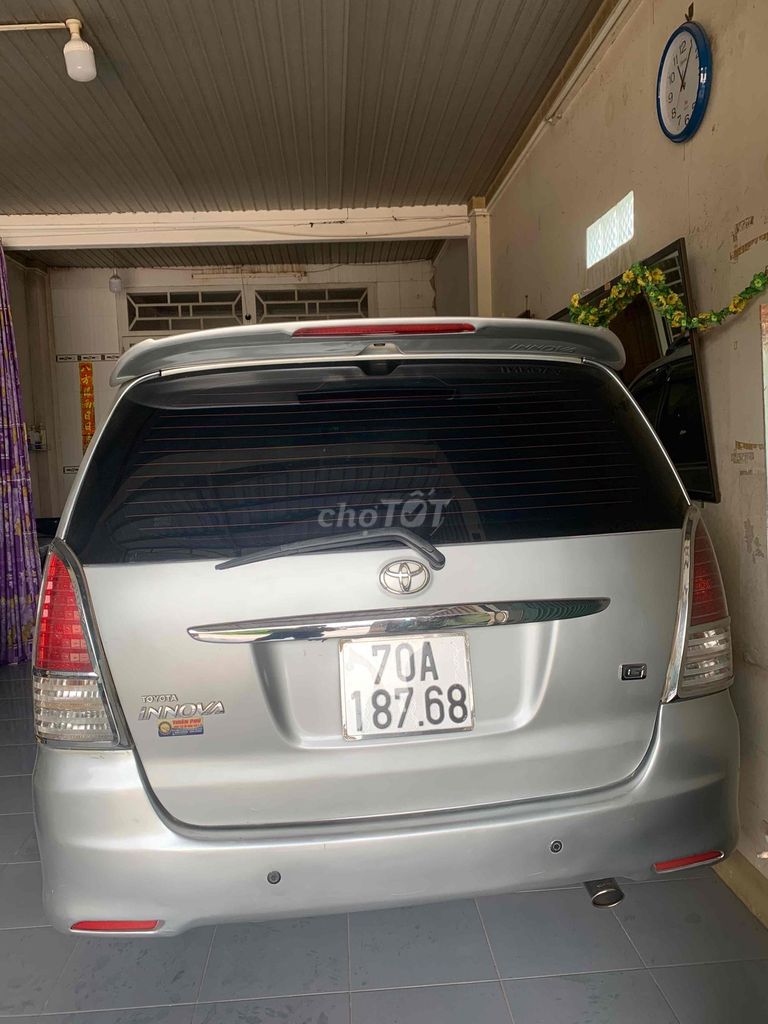 Toyota Innova 2009 - ảnh 1