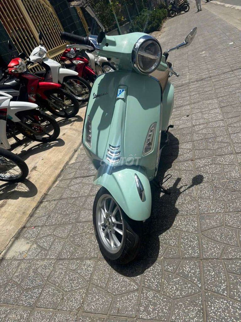 Piaggio Vespa 2020 - ảnh 1