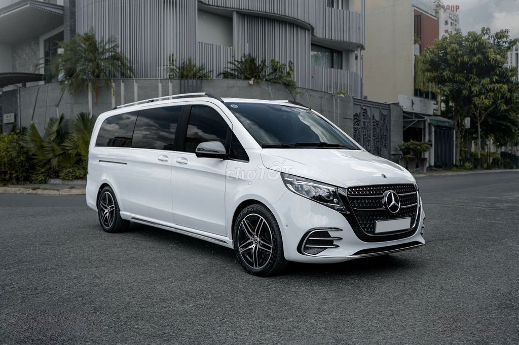 Mercedes-Benz 2026 - ảnh 3