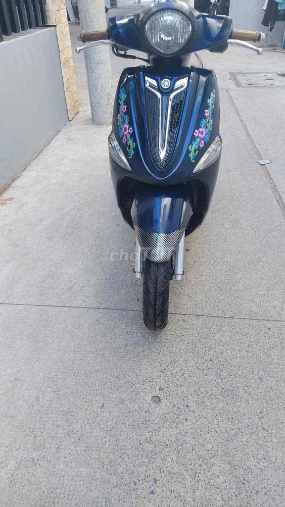 Yamaha 2012 - ảnh 1
