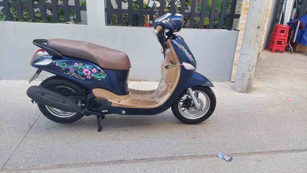 Yamaha 2012 - ảnh 3