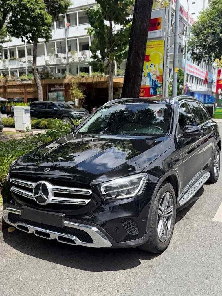 Mercedes-Benz GLC - ảnh 1