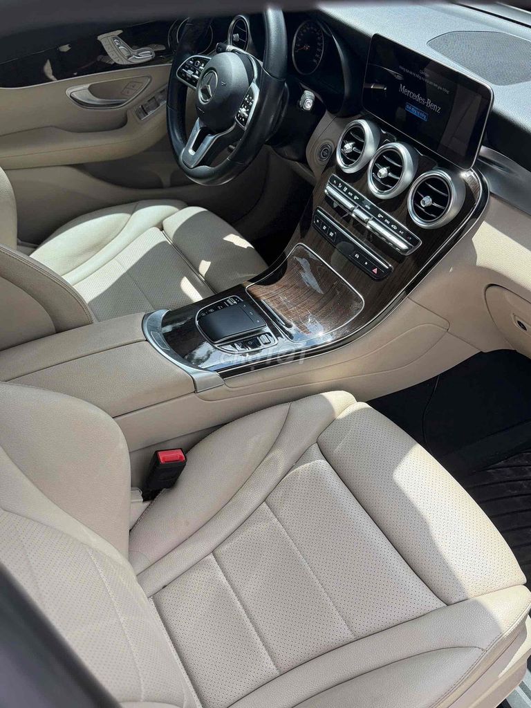 Mercedes-Benz GLC - ảnh 4