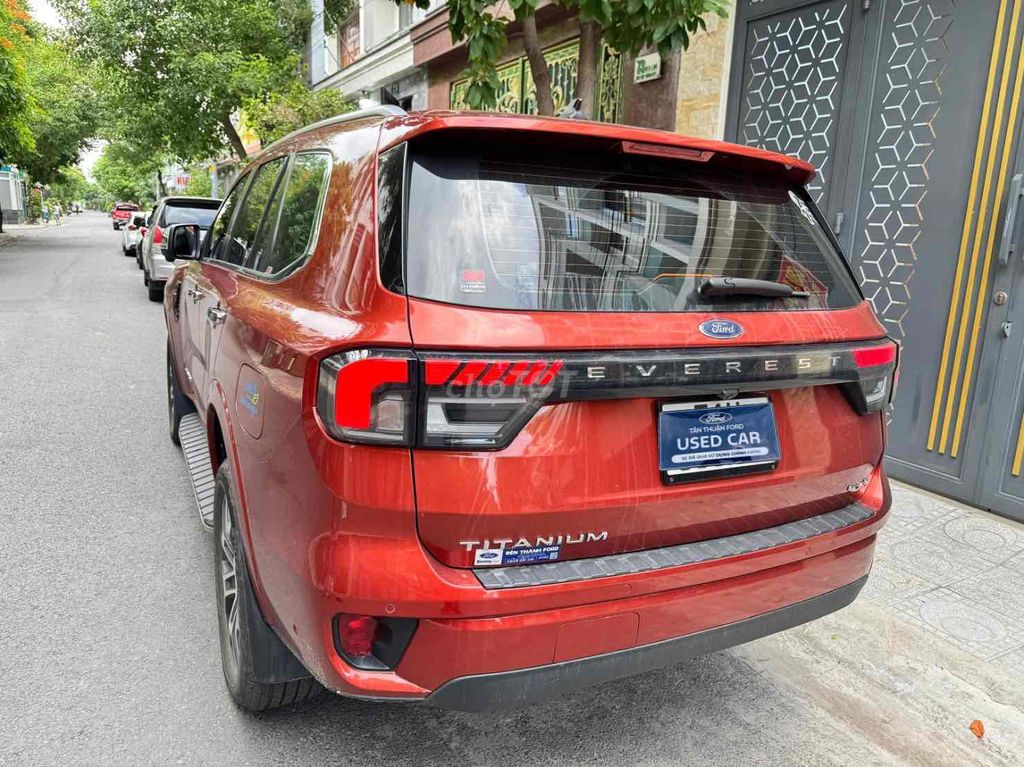 Ford Everest 2023 - ảnh 3
