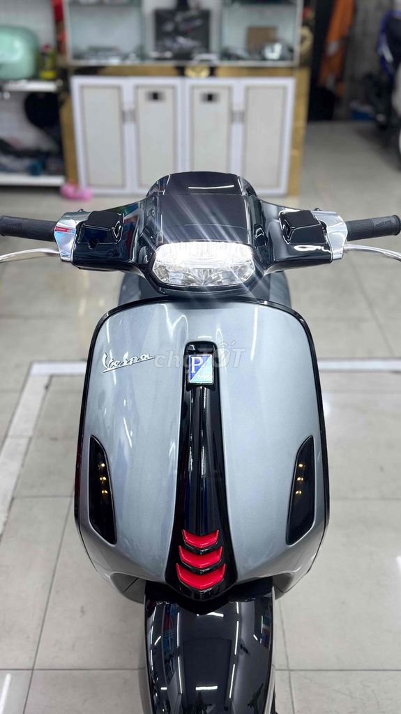 Piaggio Vespa 2020 - ảnh 1