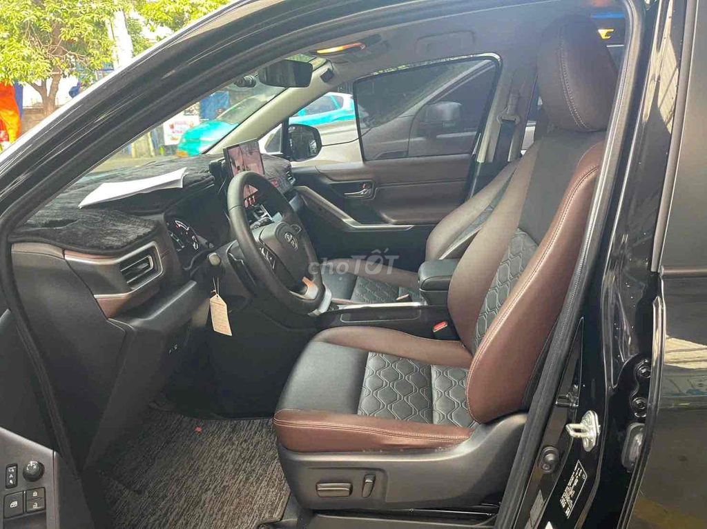Toyota Innova Cross 2025 - ảnh 3