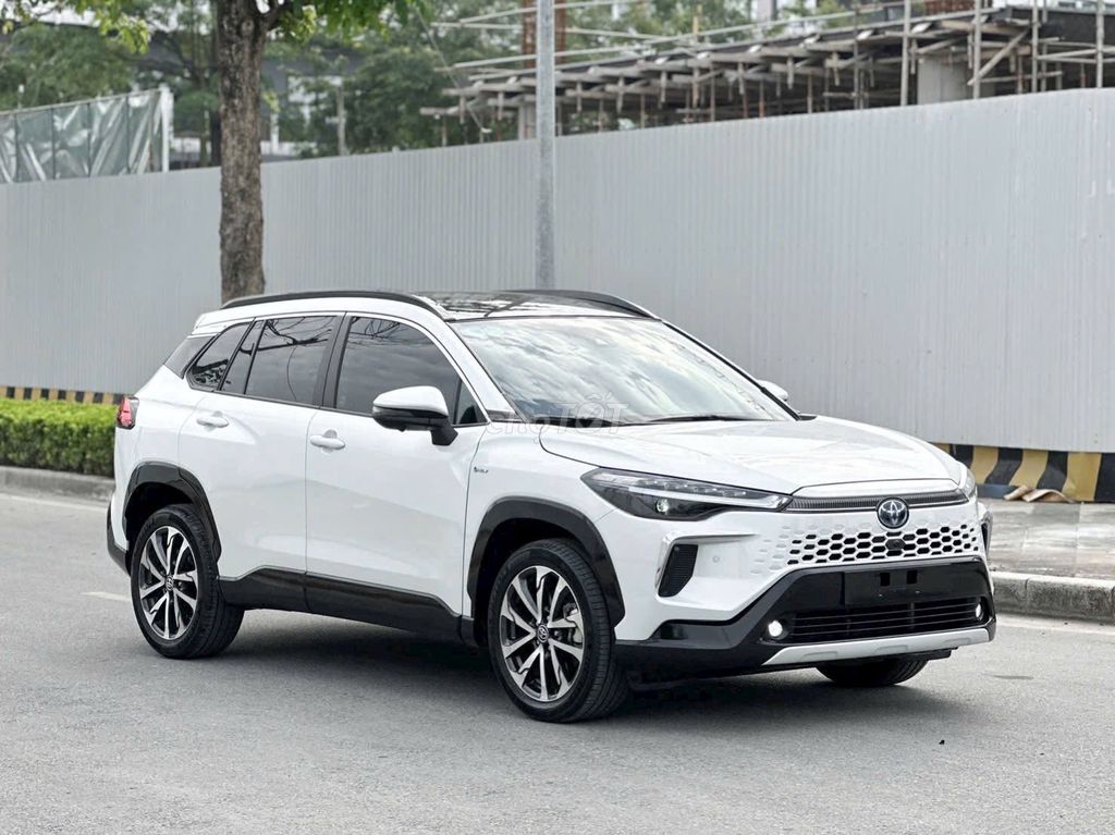 Toyota Fortuner 2010 - ảnh 1