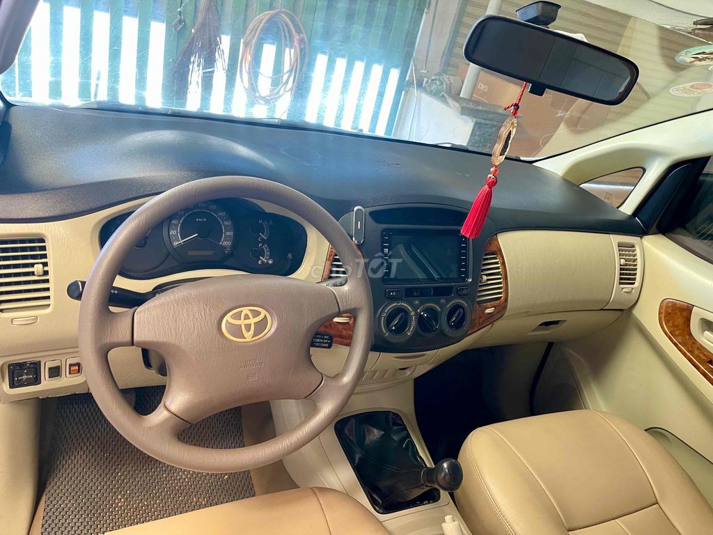 Toyota Innova 2006 - ảnh 5