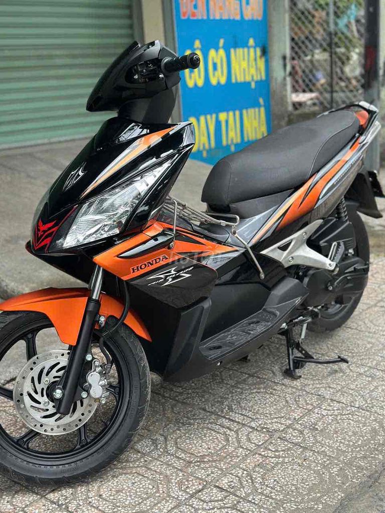 Honda Airblade 2011 - ảnh 4