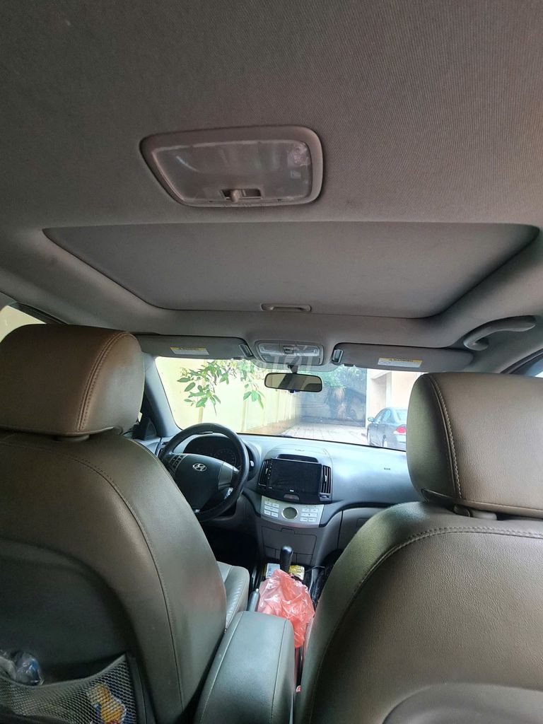 Hyundai Avante 2012 - ảnh 1