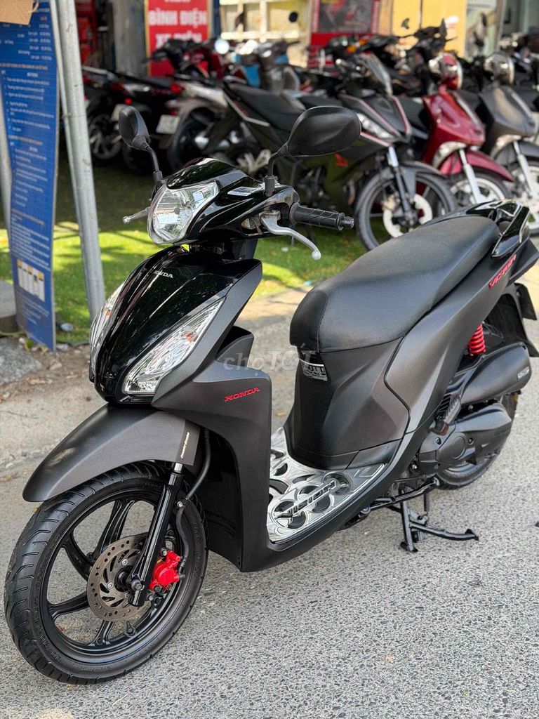 Piaggio 2016 - ảnh 2