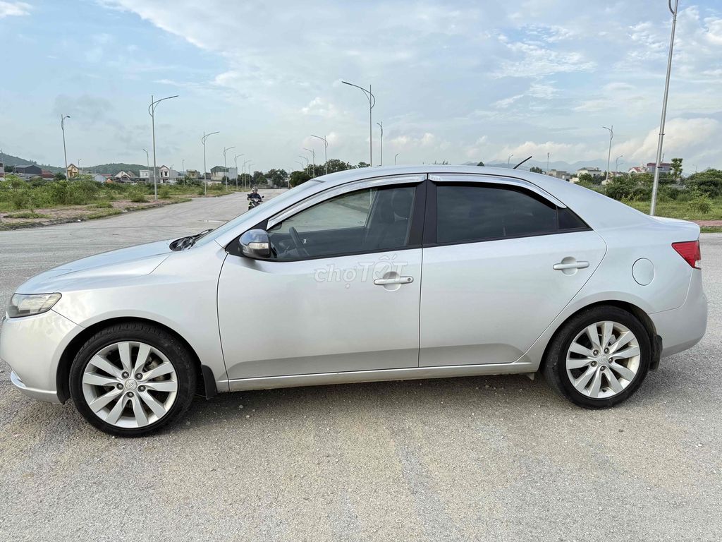 Kia Cerato 2009 - ảnh 3