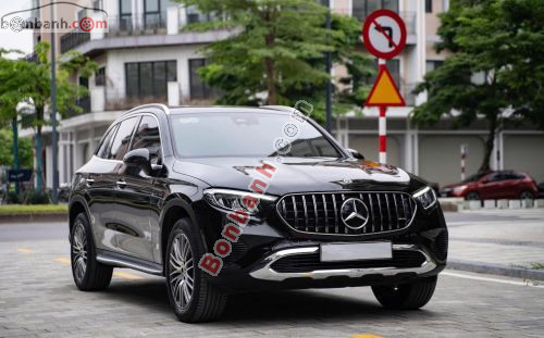 Mercedes-Benz 2025 - ảnh 1