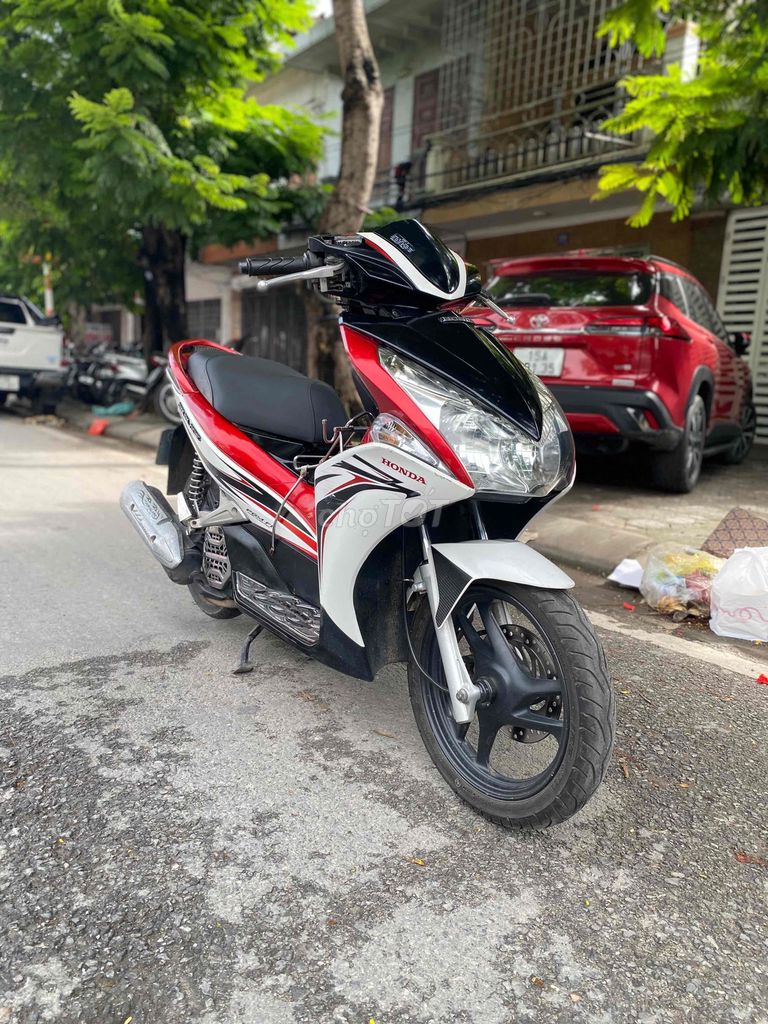 Honda Air Blade 2012 - ảnh 2