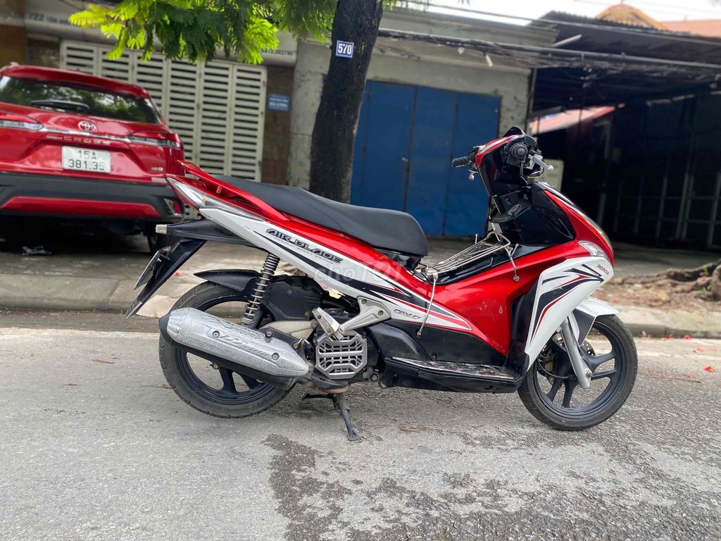 Honda Air Blade 2012 - ảnh 3