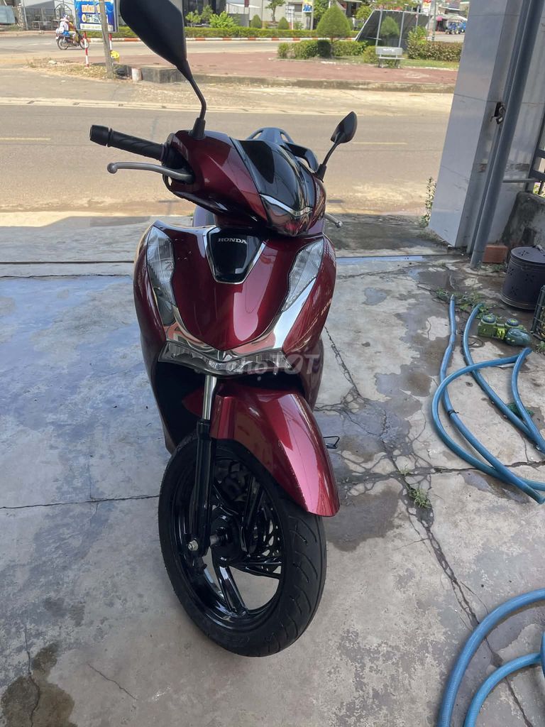 Honda SH 2025 - ảnh 1