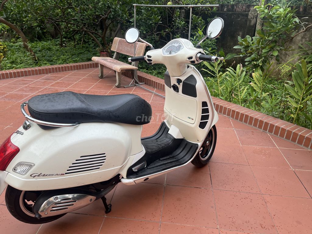 Piaggio Vespa 2015 - ảnh 4