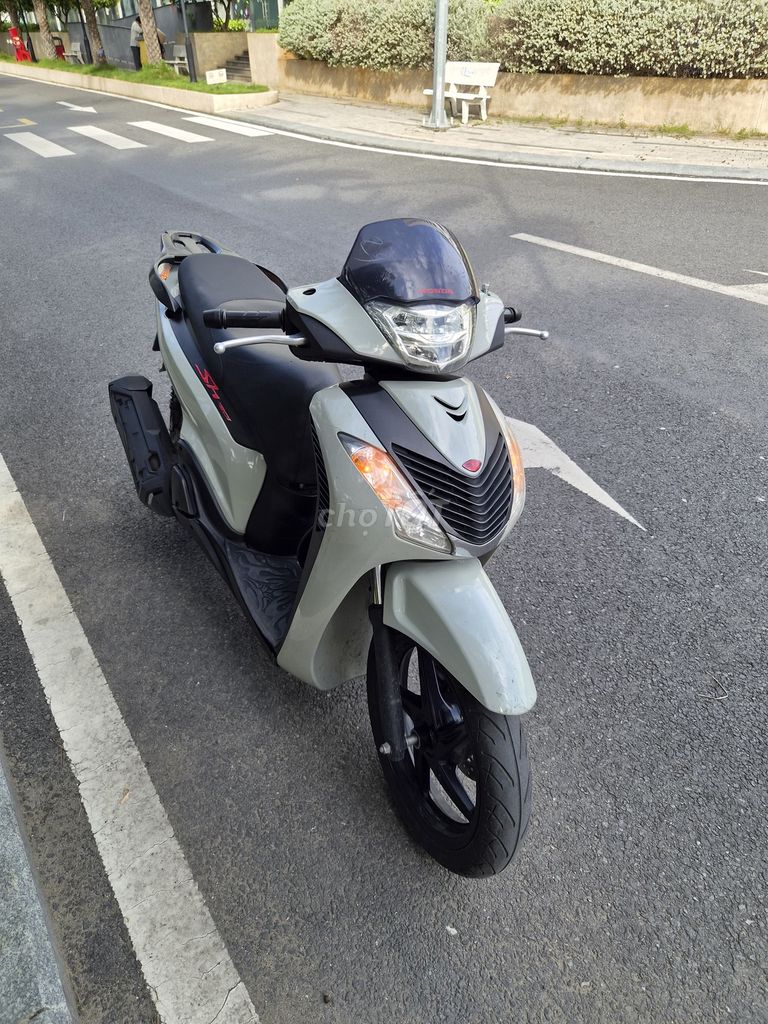 Honda SH 2023 - ảnh 1