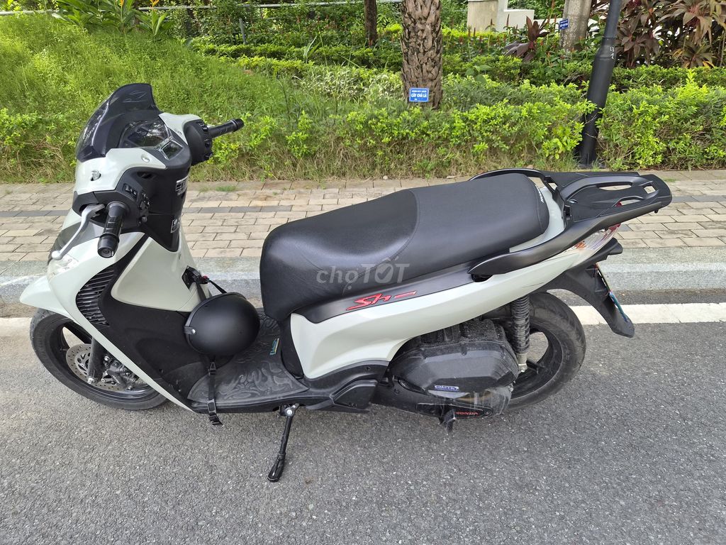 Honda SH 2023 - ảnh 2