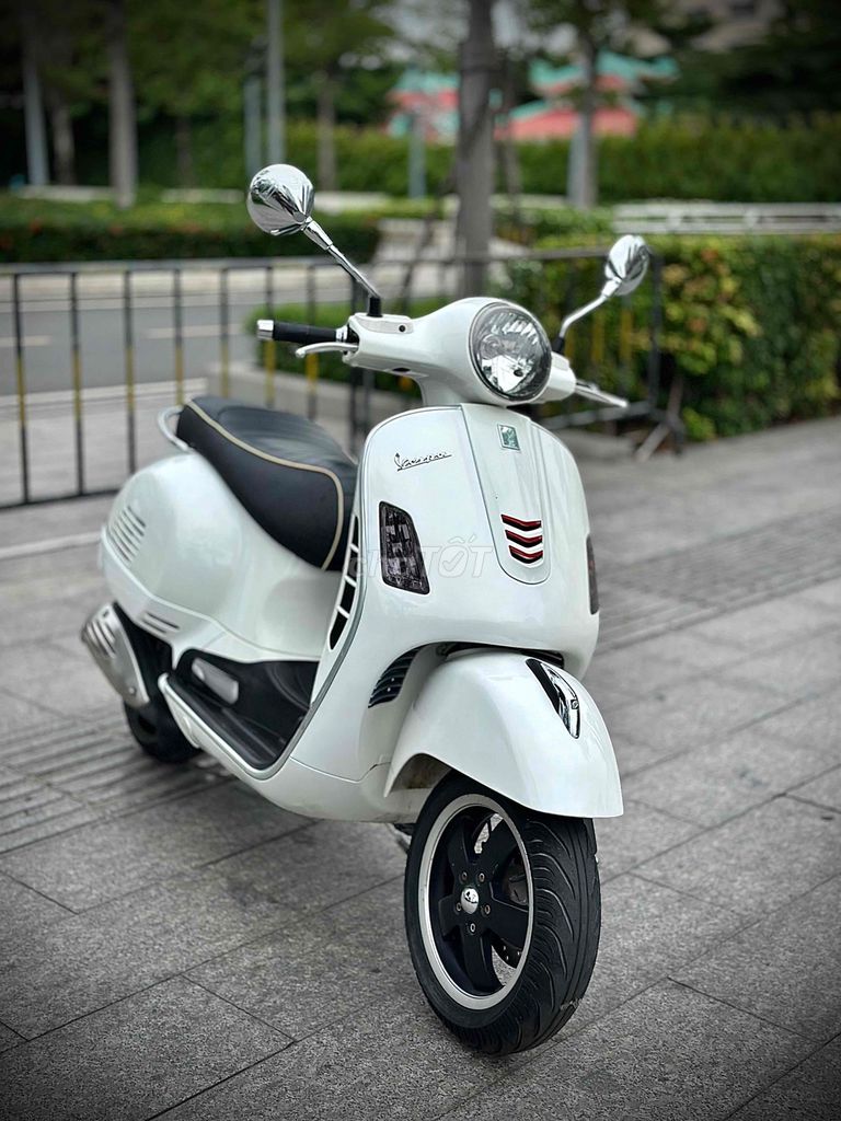 Piaggio Vespa 2018 - ảnh 1