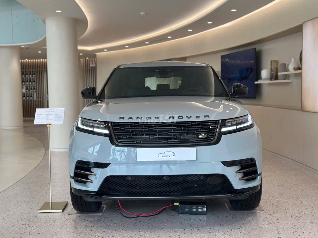 Land Rover 2025 - ảnh 1
