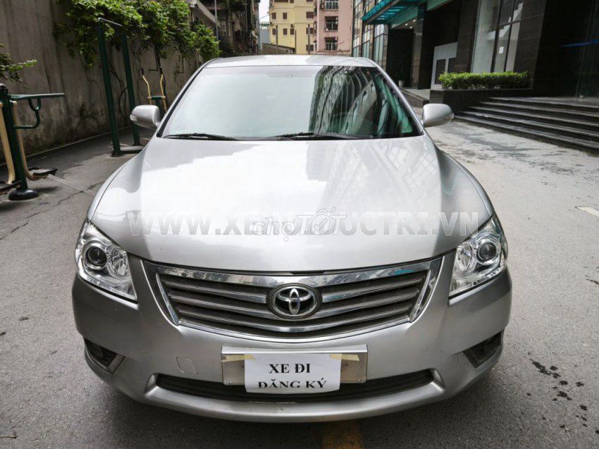 Toyota Camry 2.0E 2011 - ảnh 3