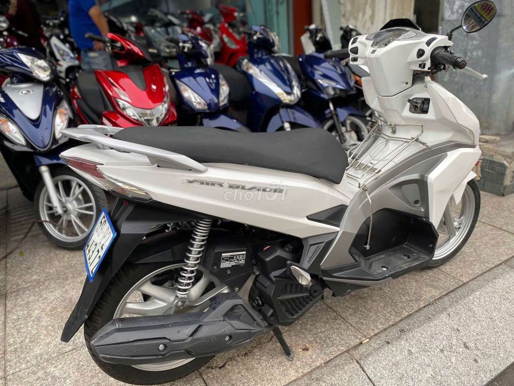 Honda Air Blade 2017 - ảnh 5