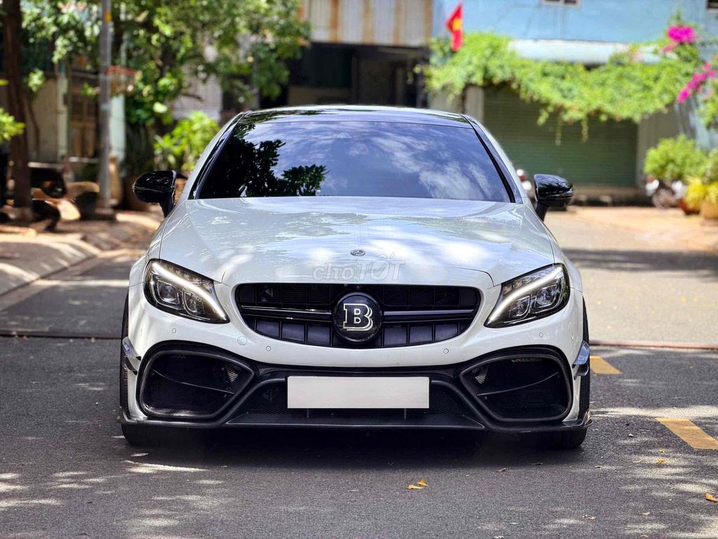 Mercedes-Benz 2018 - ảnh 1