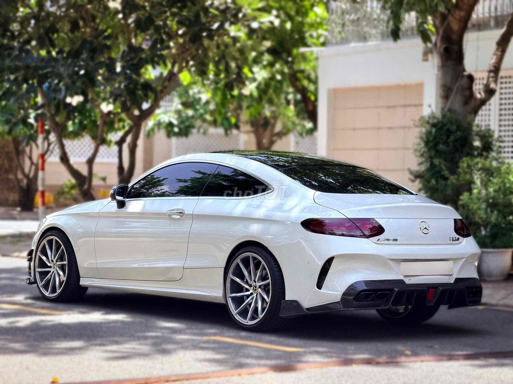 Mercedes-Benz 2018 - ảnh 2