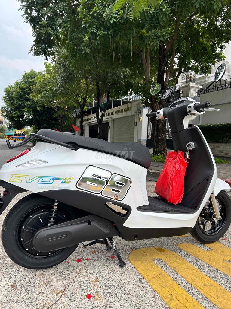 Evo grand 2025 - ảnh 5