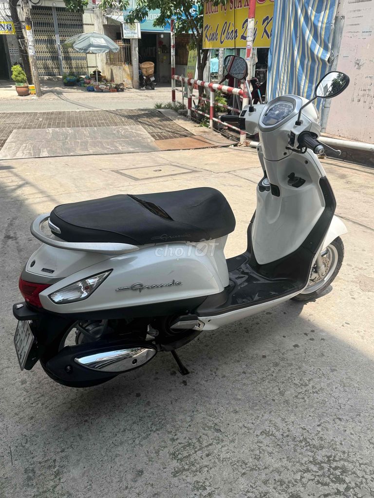 Yamaha Grande - ảnh 1