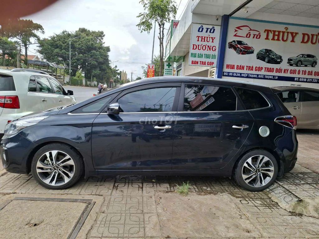 Kia Rondo 2019 - ảnh 1