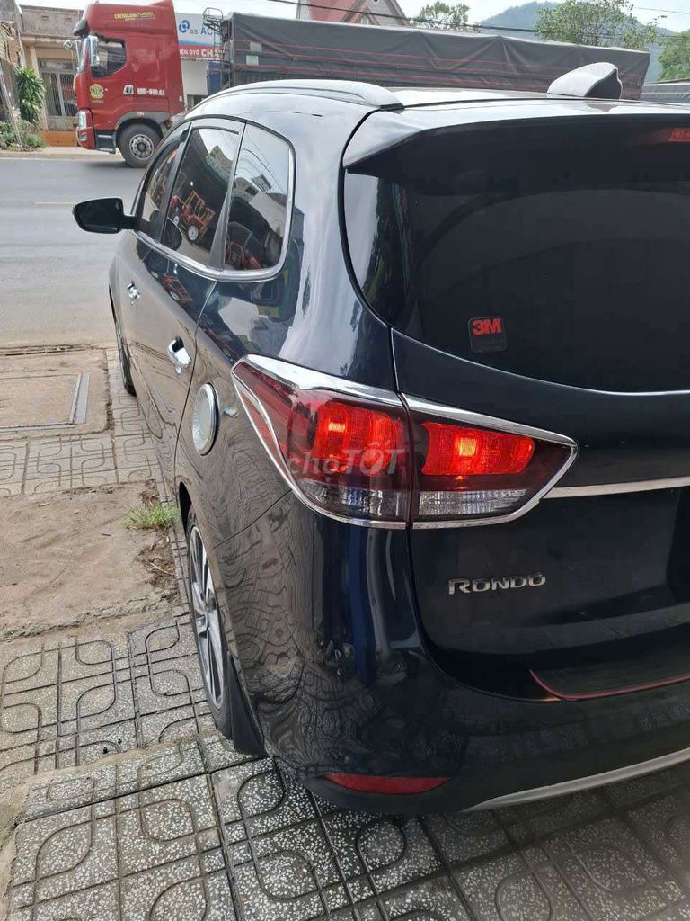 Kia Rondo 2019 - ảnh 5