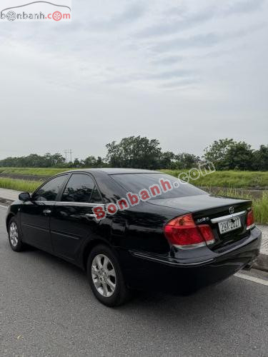 Toyota Camry 2004 - ảnh 3
