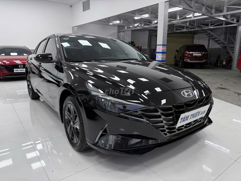 Hyundai Elantra 2025 - ảnh 3